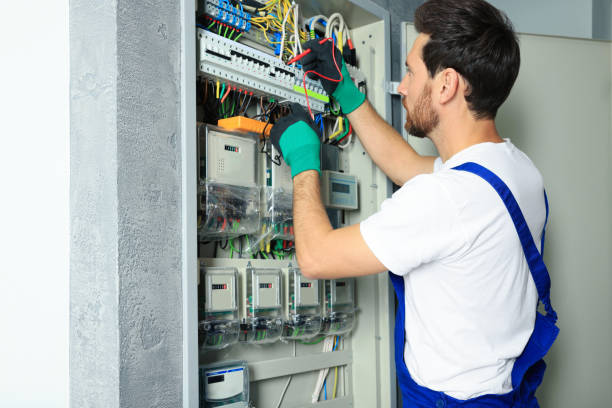 Professional Electrician in Quinnipiac University, CT